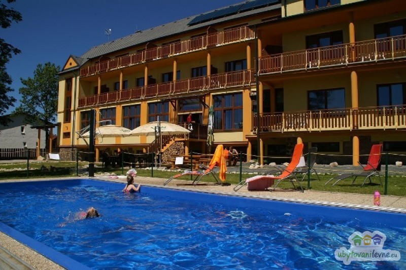 Hotel Avalanche